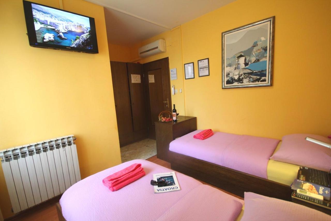 Guest House Vila Micika Dubrovnik Bagian luar foto